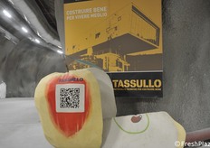 Kombination aus Bergbau und Apfellagerung.