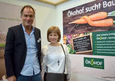 Thorsten Ullbrich, Geschäftsführer von der Ökohof Gemüsehandel GmbH, und Ewa Korgol von Bio Berry Poland