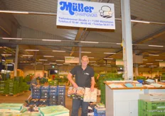 Ralf Müller ist Pilzgroßhändler aus Leidenschaft. Nach der Schließung des eigenen Zuchtbetriebs vor etwa 20 Jahren widmet er sich ausschließlich dem Handel mit Zucht- und Waldpilzen.