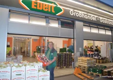 Klaus-Jürgen Braun verantwortet den Ein- und Verkauf des Unternehmens Werner Ebert. Die Firma führt ein breites Produktspektrum und gilt unter anderem als Anlaufstelle für Südfrüchte und Exoten. 