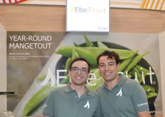 Luis Nunez und Edgar Günther von ElbeFruit GmbH. Das Hamburger Unternehmen widmet sich vorrangig dem Import und Vertrieb von Hülsenfrüchten, etwa Zuckerschoten und Knackerbsen.