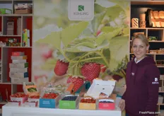 Lena Kühling vom gleichnamigen Familienunternehmen aus Emstek präsentierte das erweiterte Verpackungssortiment für Spargel und Beerenobst. 