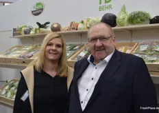 Unter Federführung von Rudolf Behr entwickelte sich die gleichnamige AG zum führenden Gemüselieferanten des deutschen LEH. Er führt den Gemüsekonzern heutzutage gemeinsam mit seiner Tochter Christine.