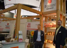 Jörn Rolker und Birger Exner des Altländer Familienunternehmens Rolker Ökofrucht. Das Unternehmen gehört zu den führenden Partnern des deutschen Lebensmitteleinzelhandels in Sachen Bio-Äpfel. Des Weiteren produziert und vermarktet der Betrieb ebenfalls Birnen und Steinobst.