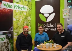 Im Bio-Pilzhof Leipzigerland werden bereits seit 2007 Pilze nach den strengen Richtlinien der Gäa e. V. Vereinigung ökologischer Landbau gezüchtet. Die Zuchtpilze werden über die Biofrische GmbH mit Sitz in Berlin vermarktet.