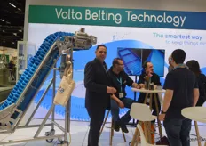Volta Belting Technology liefert Bandsysteme für die Lebensmittelindustrie.
