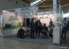 Reges Interesse am Stand des Pflanzenvermehrers ARLIM