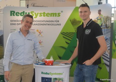 Michiel Seignette von Lumiforte und Sebastian Mylewicz von DAS Drohnen Agrar Service.