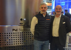 Ger Zinken (r) von Zi-Vision verkündete kurz vor Messebeginn eine Partnerschaft mit dem italienischen Branchenzulieferer Naddeo. Das Unternehmen tritt ab sofort als Vertriebs- und Servicepartner im Benelux sowie Deutschland auf.