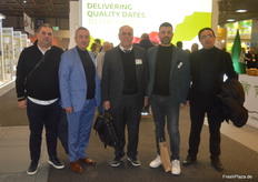 Vertreter der beiden süddeutschen Unternehmen Süzen Früchte (Großmarkt Stuttgart) und Fruchthof-Nürnberg (Großmarkt Nürnberg).