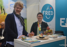 Danilo Christen hat vor ca. 20 Jahren die rotbäckige Birnensorte Fred gezüchtet. Heutzutage wird die Clubbirne bereits in mehreren Ländern erfolgreich angebaut. Bis 2030 wird ein Gesamtvolumen um bis zu 10.000 Tonnen angestrebt.