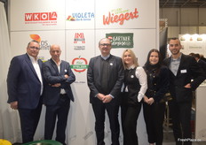 Die Belegschaft von Obst Stelzer: Das Unternehmen mit Standorten in der Steiermark sowie am Großmarkt Wien hat sich speziell auf Beerenobst spezialisiert.