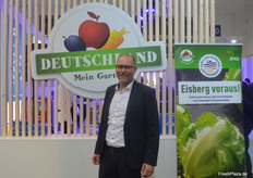 Dr. Christian Weseloh, Geschäftsführer der BVEO. Die Bundesvereinigung der Erzeugerorganisationen Obst und Gemüse e.V. (BVEO) vertritt seit 1970 die Interessen der deutschen Obst- und Gemüsewirtschaft. Auch in diesem Jahr veranstaltete die BVEO am Ende des 2. Messetages eine gelungene Standparty.
