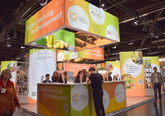 Blick auf den IPD-Stand, an dem sich zahlreiche Unternehmen aus Schwellenländern präsentierten.