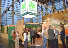 Reger Austausch im Naturland-Pavillon