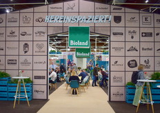 Zahlreiche Partner und Entscheidungsträger des Naturkostfachhandels trafen sich im Bioland-Bereich.