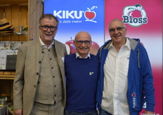Klaus Dubenkrop (Seefrucht GmbH), Jürgen Braun (Adema GmbH) und Bernhard Fuchs (Salemfrucht GmbH): Abseits des Erfolgs neuer Clubsorten wie etwa Bloss gewinnt auch der bereits etablierte Clubapfel Kiku weiterhin an Bedeutung im süddeutschen Raum, bestätigt Jürgen Braun.