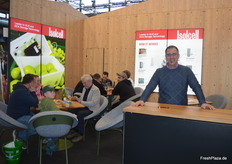 Marco Gobetti des Südtiroler Branchenzulieferers Isolcell, war mit den Besucherzahlen am ersten Tag recht zufrieden.