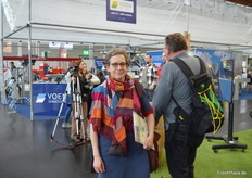 Isabelle Bohnert ist Pressereferentin beim Branchenverband VSSE, dem Veranstalter des alljährlichen Messeduos expoSE/expoSE im November. Obwohl sich die Themenschwerpunkte unterscheiden, richten sich beide Fachmessen u. a. an direktvermarktende Betriebe als Zielpublikum.