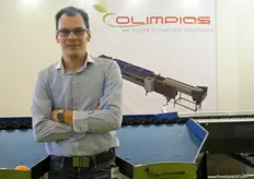Nick of Olimpias Sales Dept., the company has 30 years of experience, expertise and equipment for any major project, using special machines for the construction of the machinery at a high level for the sorting, sizing and packaging of fruits and vegetables