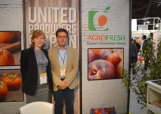 Elena Rest and and José Calatayud from Agrofresh Export Consortium Group, ready for the stone fruit season.