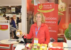 Céline Guesdon from Fruits&Compagnie promotes the Poire Martin Sec, a pear which is used for cooking.