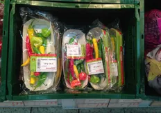 Inselfeuer Peperoni der Marke Gemüse Reichenau in der 120 Gramm-schale.