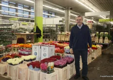 Peter-Rene Hecker - Vorstandsvorsitzender der Großmarktgilde - in der Blumenhalle.