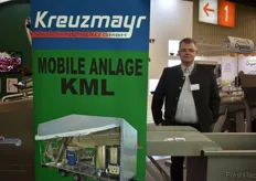 Geschäftsführer Robert Kreuzmayr der gleichnamigen Maschinenbau GmbH.
