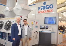 Das türkische Unternehmen Frigo Mekanik war für das erste Mal auf der Potato Europe vertreten und präsentierte ihre Belüftungs- und Kälte-Anlage. Ansprechpartner Serkan Altintel (links) begrüßt einen Fachbesucher.