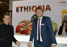 Linda Mense, Ferry Böhnke. Import Promotion Desk hatte im Rahmen eines Projektes mit dem BMZ unter anderem an der Organisation des Äthiopischen Stands auf der Fruit Logistica mitgewirkt.