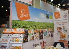 Landgarten GmbH bietet eine breite Produktauswahl an Nüssen und Trockenfrüchten.