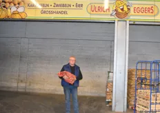 Ulrich Eggers gehört zu den alteingesessenen am Großmarkt Bremen. Er stammt aus einer reinen Händlerfamilie, denn seine Eltern waren bereits auf den regionalen Wochenmärkten unterwegs.