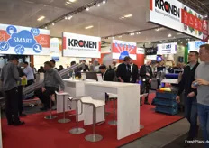 Hochbetrieb am Stand der Kronen GmbH und dessen ausländischen Vertreter. 