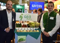 Max Salzberger und Josef Hofmeister vertreten die GEO Bayern, die Erzeugerorganisation zur Vermarktung von Gurken und Verarbeitungsgemüse. Die Gewürzgurken des Unternehmens werden teilweise bundesweit vermarktet.