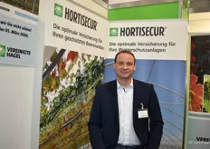 Kai Schneider (Gartenbau-Versicherung) am Kooperationsstand der Hortisecur und Vereinigte Hagel. 