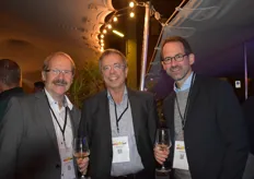 Dr. Hans-Christoph Behr von AMI Agrarmarkt Informations-Gesellschaft mbH (links), Christoph Göring und Kai Mangelberger von Fruit Logistica