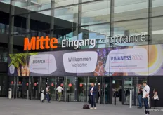 Der westliche Eingang zur Doppelmesse Biofach/Vivaness 2022 in der Messe Nürnberg.