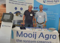 Karl Lentzen und Julian Hofmans von Mooij Agro zeigten das vollautomatische Lagersystem EVA Edition, eine intelligente Assistentin während der Kartoffel- und Zwiebellagerung.