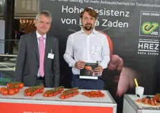 Peter Schlaich und Johannes Lachmann von Enza Zaden Deutschland. Der Gemüsezüchter hat es geschafft fünf Tomatensorten mit einer hohen ToBRFV-Resistenz zu entwickeln. Die Sorten eignen sich insbesondere für den Anbau in Nordwest- und Zentraleuropa.