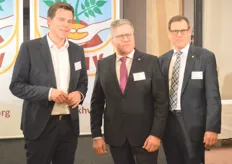 FDP Abgeordneter Dr. Gero Hocker(l) mit Thomas Herkenrath und Sebastean Schwarz (DKHV)