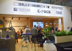 Am Gemeinschaftsstand in der Halle 2.1 präsentierten sich mehrere Maschinenzulieferer, etwa Gillenkirch und C-Pack GmbH.