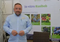 Miroslaw Popowicz vertrat das polnische Unternehmen in-vitro Kusibab. Der Vermehrer von Beerenobstpflanzen ist einer von vier Mitgliedsbetriebe einer polnischen Unternehmensgruppe. 