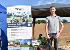 Kundenbetreuer Jan-Ole Tietjen von Naio Technologies, das auf Roboterlösungen im Agrarbereich spezialisiert ist.