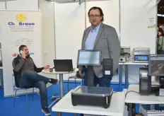 Christian Braun des gleichnamigen Betriebs liefert Waagen und Kassensysteme von Mettler Toledo und ist Mitglied des Syner.con, der Förderverein hinter der Software-Lösung Apro.con