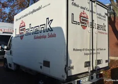 Ein Lieferfahrzeug der Firma Schenk: Unter anderem Convenience-Produkte finden rasch ihren Weg zu den regionalen Großkunden