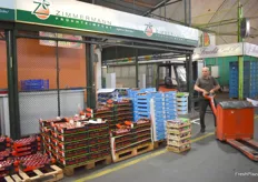 Warenausstellung am Stand der Zimmermann Fruchtimport GmbH