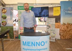 Christian Eidam vertritt das Unternehmen Menno Hygienemanagement GmbH. Die Firma vertreibt seit einigen Jahren eine Waschanlage zur Desinfektion von Kartoffelgroßkisten. Diese patentierte Lösung wird mittlerweile bei einer Vielzahl an Schälbetrieben eingesetzt. 