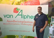 Frank van Alphen ist der Ansprechpartner am Stand des gleichnamigen Jungpflanzen-Vertriebs mit Sitz in den Niederlanden.