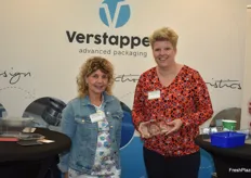 Franka Keijsers und Mieke Verstappen des Verpackungherstellers Verstappen. Das niederländische Unternehmen spezialisiert sich sukzessive zu einem Spezialisten in Sachen siegelbare Weichobst-Verpackungen.